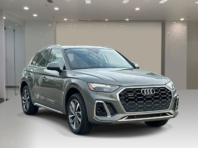 2024 Audi Q5 S line Premium Plus