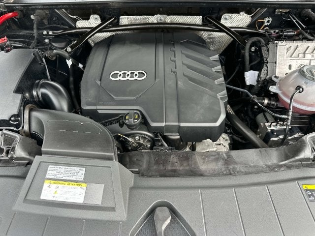 2024 Audi Q5 S line Premium Plus