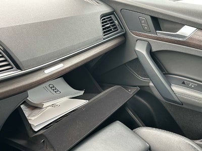 2024 Audi Q5 S line Premium Plus