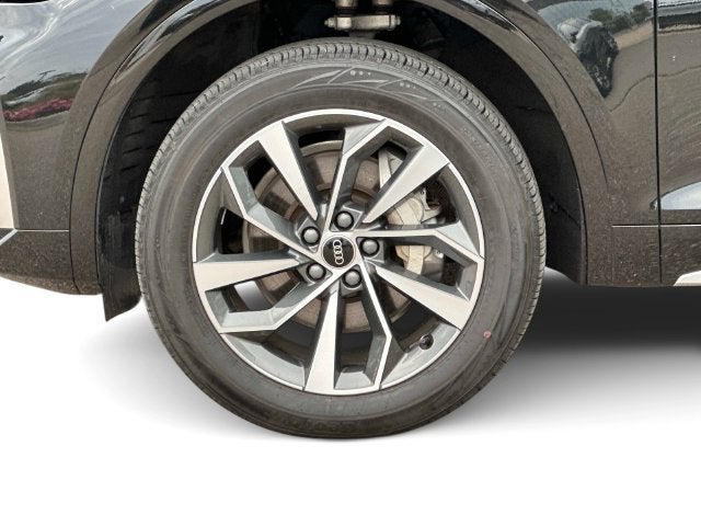 2024 Audi Q5 S line Premium Plus