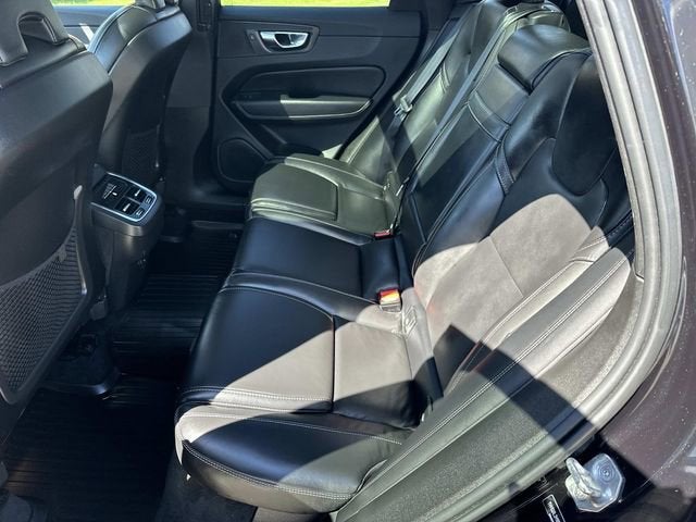 2021 Volvo XC60 Inscription