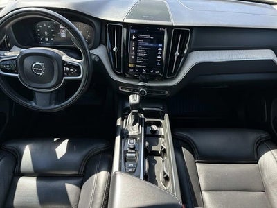 2021 Volvo XC60 Inscription