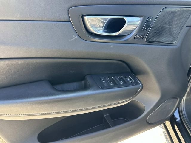 2021 Volvo XC60 Inscription
