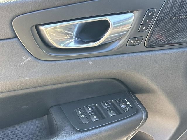 2021 Volvo XC60 Inscription