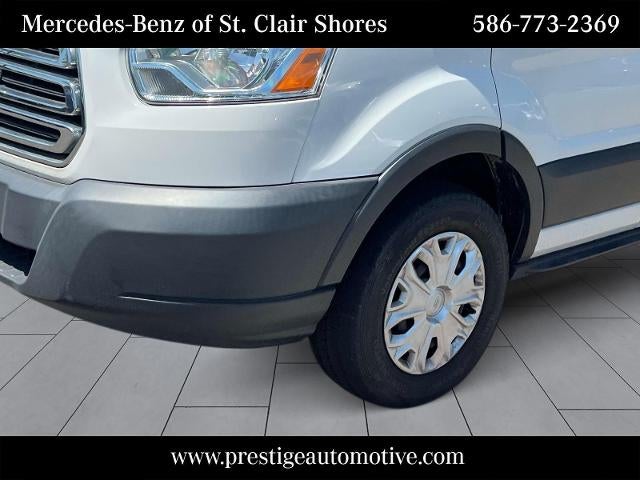 2015 Ford Transit Wagon T-350 148" Low Roof XLT Swing-Out RH Dr