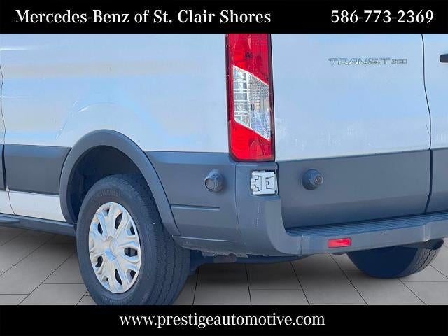 2015 Ford Transit Wagon T-350 148" Low Roof XLT Swing-Out RH Dr