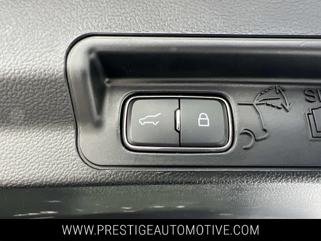 2023 Ford Explorer XLT 4WD