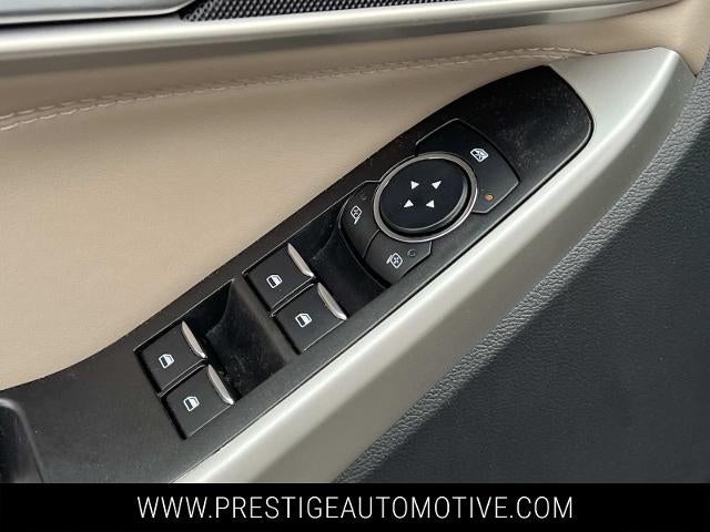 2023 Ford Explorer XLT 4WD