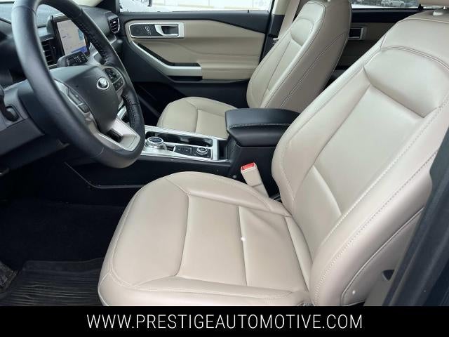 2023 Ford Explorer XLT 4WD