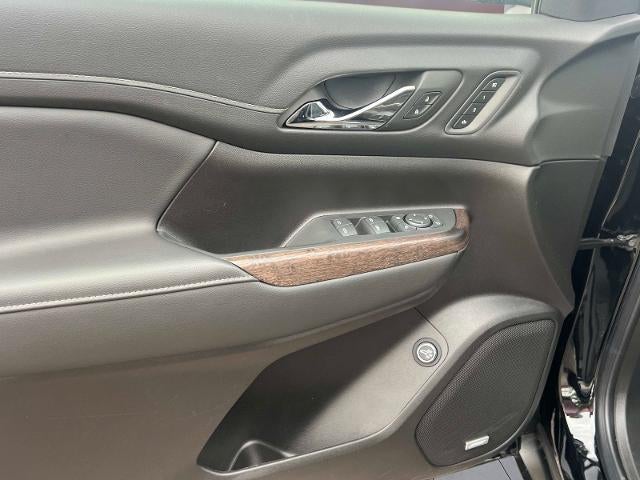 2023 GMC Acadia AWD Denali
