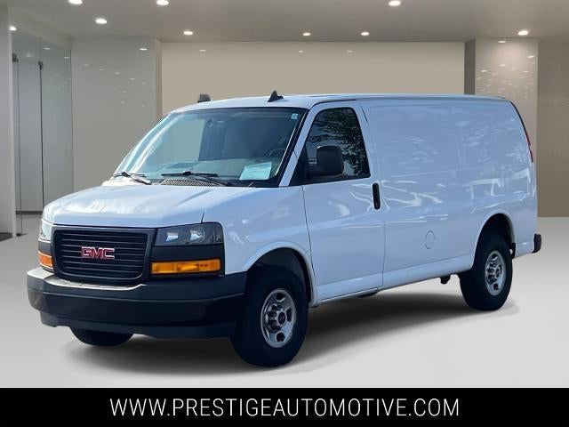 2022 GMC Savana Cargo Van 2500 Regular Wheelbase Rear-Wheel Drive