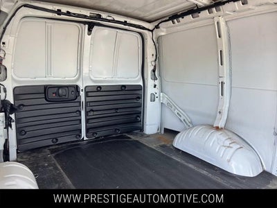 2022 GMC Savana Cargo Van 2500 Regular Wheelbase Rear-Wheel Drive