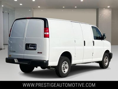 2022 GMC Savana Cargo Van 2500 Regular Wheelbase Rear-Wheel Drive