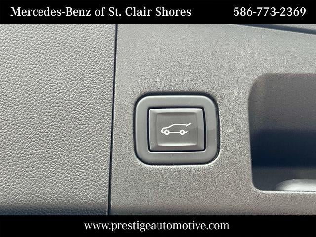 2024 Cadillac XT4 FWD 4dr Premium Luxury