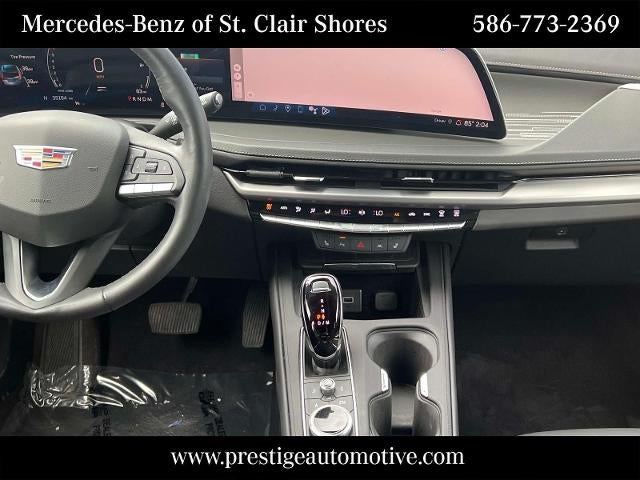 2024 Cadillac XT4 FWD 4dr Premium Luxury