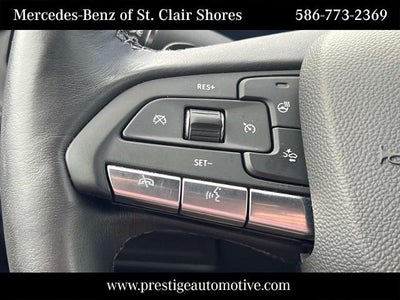 2024 Cadillac XT4 FWD 4dr Premium Luxury