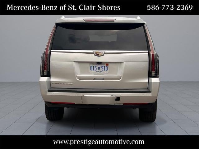 2020 Cadillac Escalade ESV 4WD Luxury