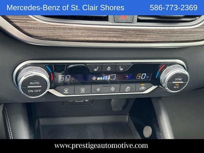 2020 Nissan Altima 2.0 Platinum Sedan