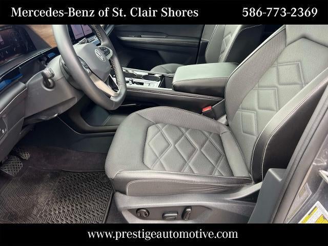 2024 Volkswagen Atlas 2.0T SE w/Technology 4MOTION