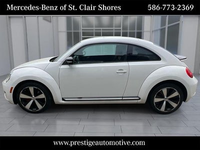 2013 Volkswagen Beetle 2dr Man 2.0T Turbo Fender Edition PZEV