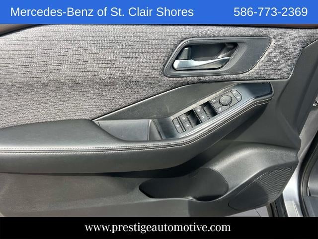 2022 Nissan Rogue AWD SV