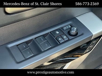 2023 Toyota Tundra 4WD 4WD Limited CrewMax 5.5' Bed (Natl)