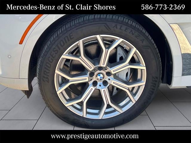 2019 BMW X7 xDrive50i Sports Activity Vehicle