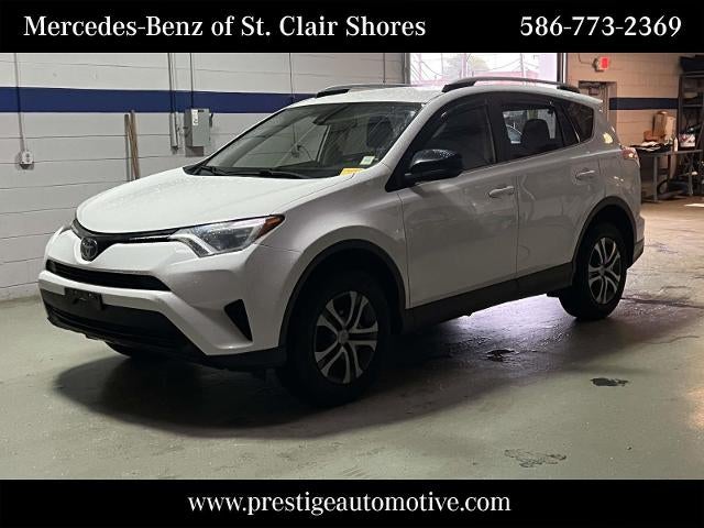 2018 Toyota RAV4 LE AWD (Natl)