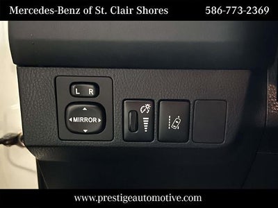 2018 Toyota RAV4 LE AWD (Natl)