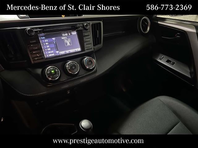 2018 Toyota RAV4 LE AWD (Natl)