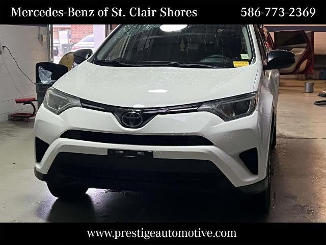2018 Toyota RAV4 LE AWD (Natl)