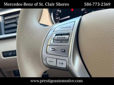 2015 Nissan Rogue FWD 4dr SV