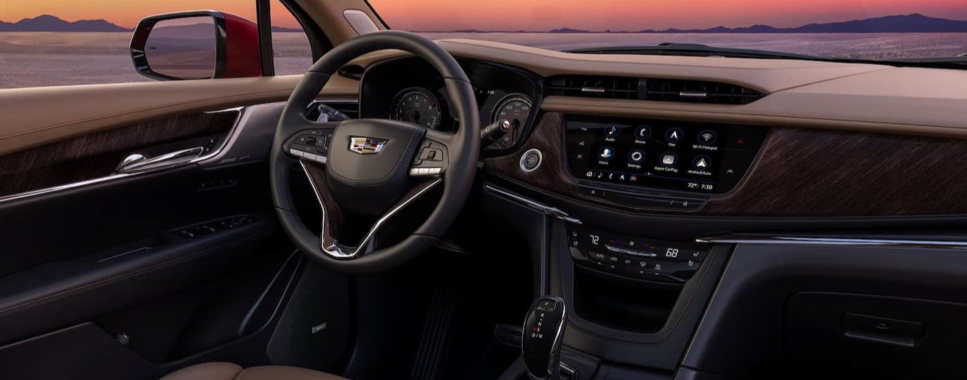 The black dash in a 2025 Cadillac XT6 for sale near Grosse Point.